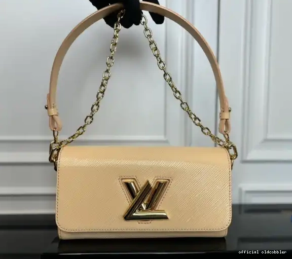 Official oldcobbler cm VUITTON LOUIS TWIST-23.5*12*7 0704